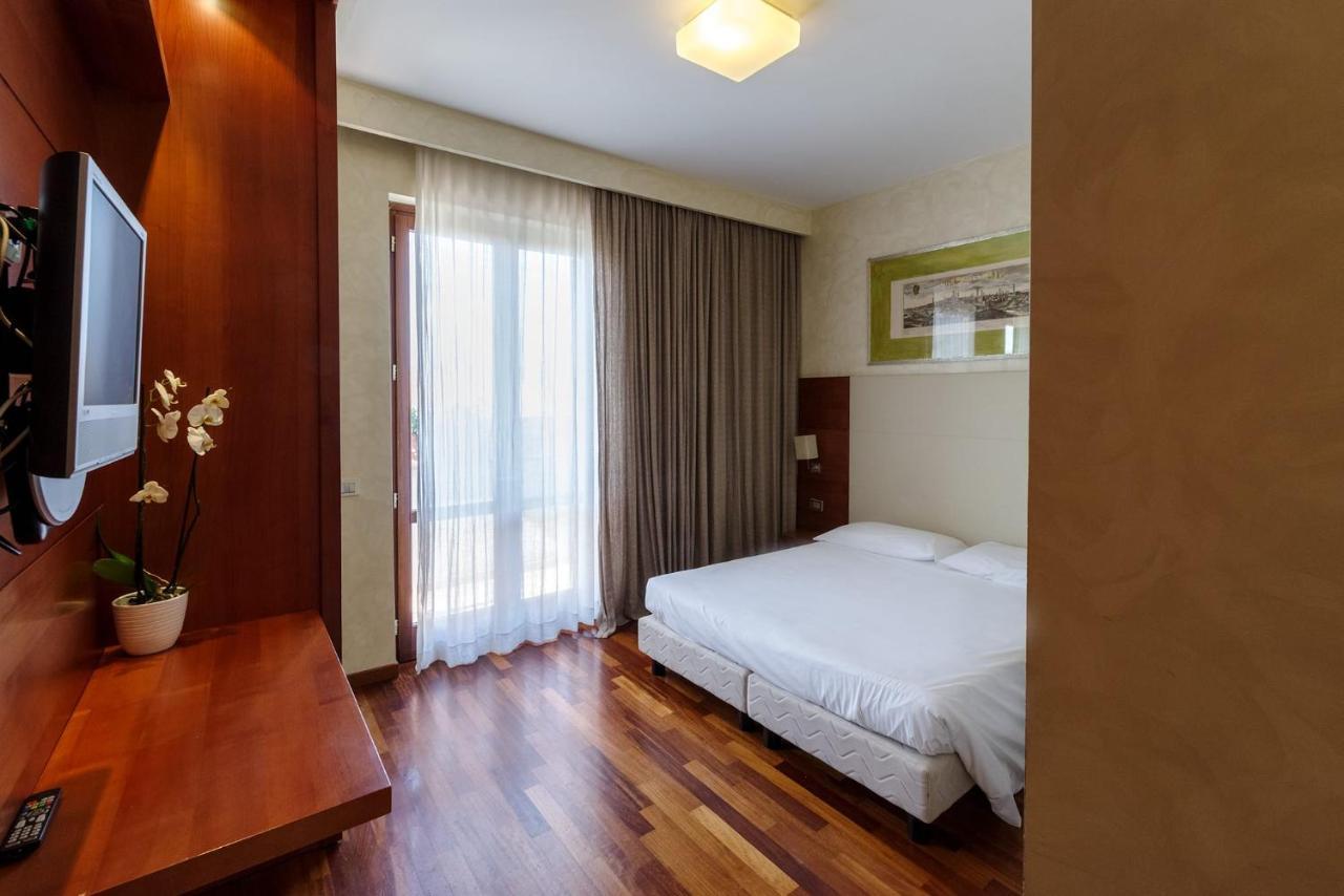 Albergo Ristorante Il Terziere Τρέβι Εξωτερικό φωτογραφία